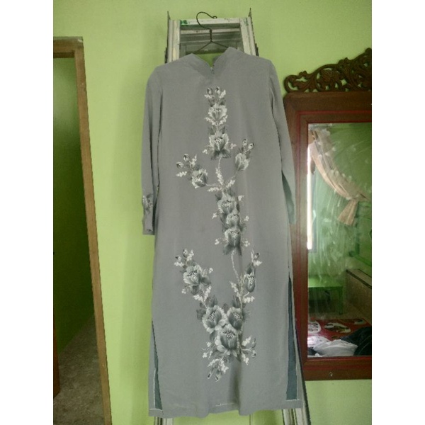 ABAYA MOTIF BUNGA PRELOVED