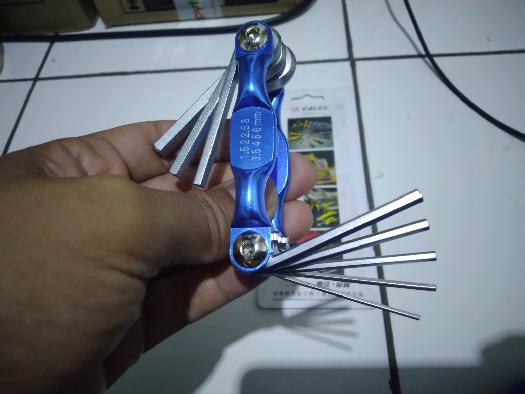 Kunci L Set Isi 8 Ukuran