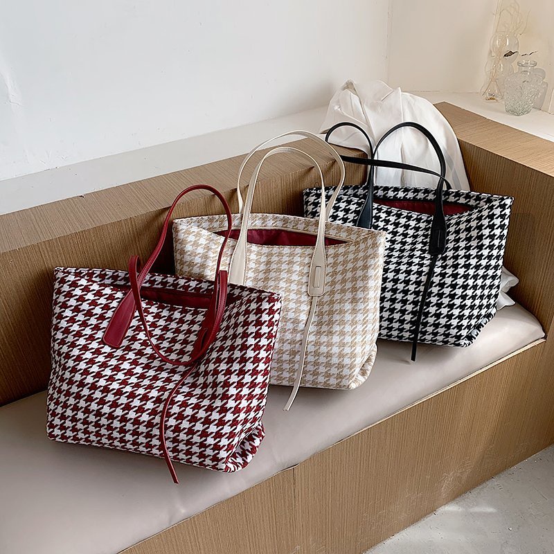 201751 Tas Tote Wanita Import Totebag Cewek Shoulder Bag Cewe Impor (1 KG MUAT 4) CR7726 BQ3400