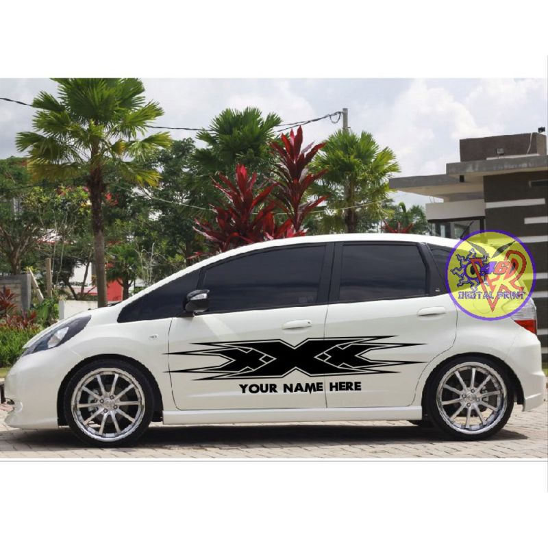 cutting sticker stiker mobil (costum nama)