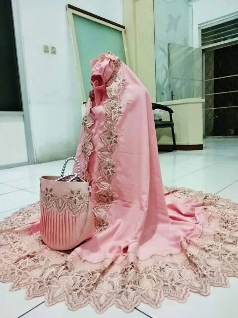 Mukena renda prada KD