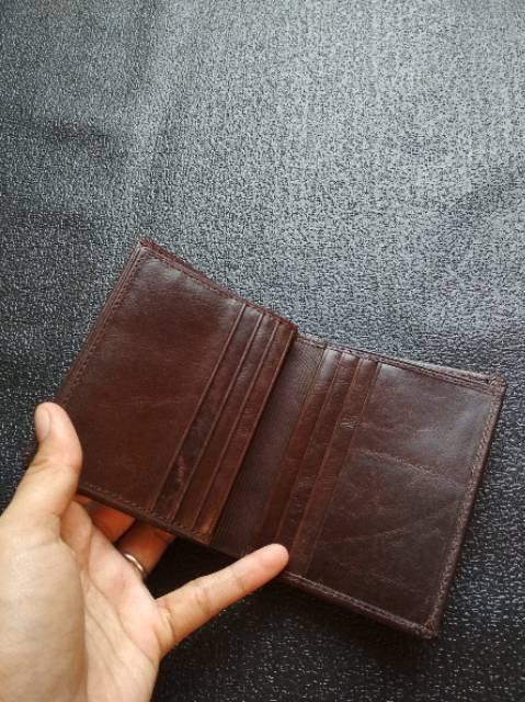 Dompet kartu kulit asli pria merek KOING