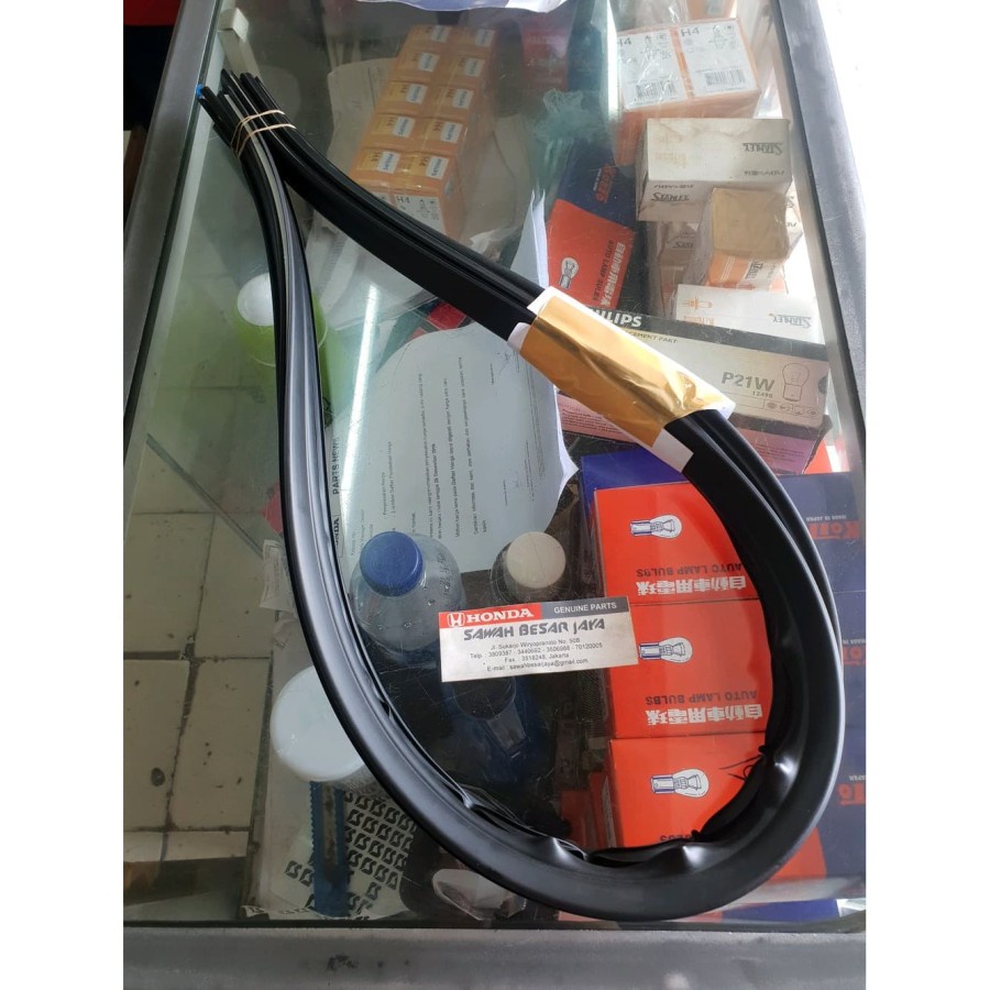 Karet Molding List Lis Kaca Depan Bagian Atas CRV RD Gen 2 Original Orisinil Honda 2003 2004 2005 20