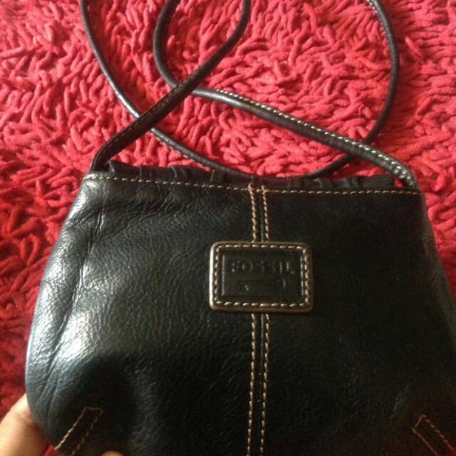 Tas fossil sling bag mini preloved