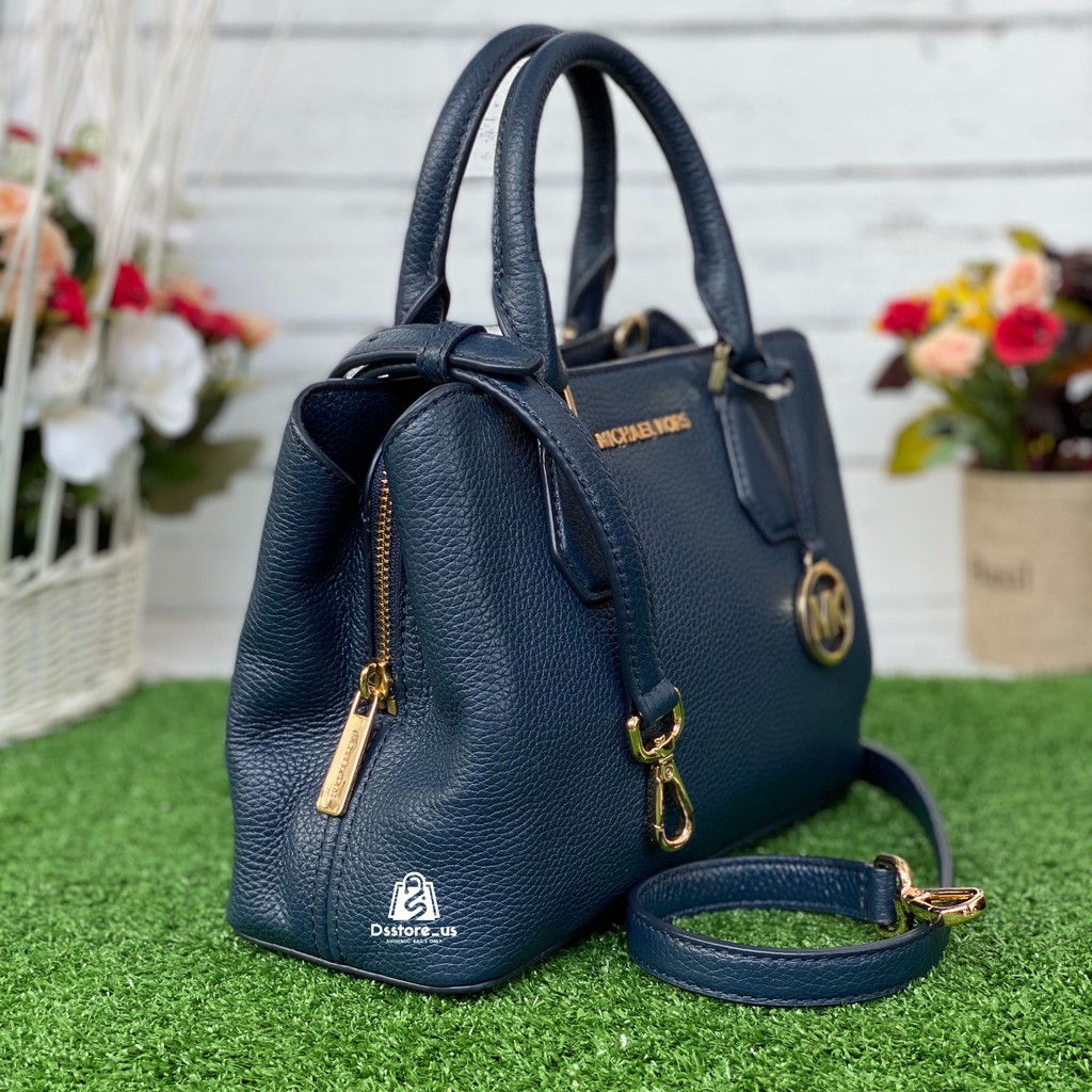 mickael kors camille