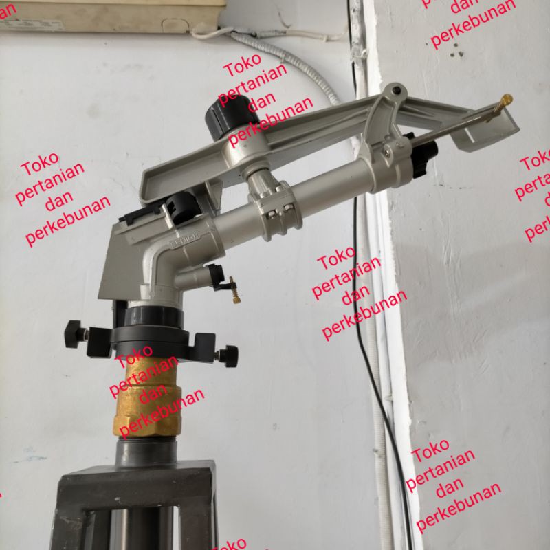 Sprinkler Sime Senior Made in ITALY jarak tembak 45-50 meter radius keliling 90-100 meter