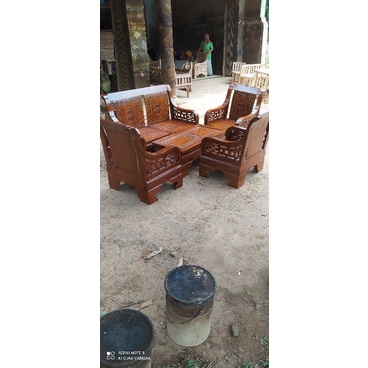 1 set kursi ruang tamu/kursi tamu semut bahan kayu jati