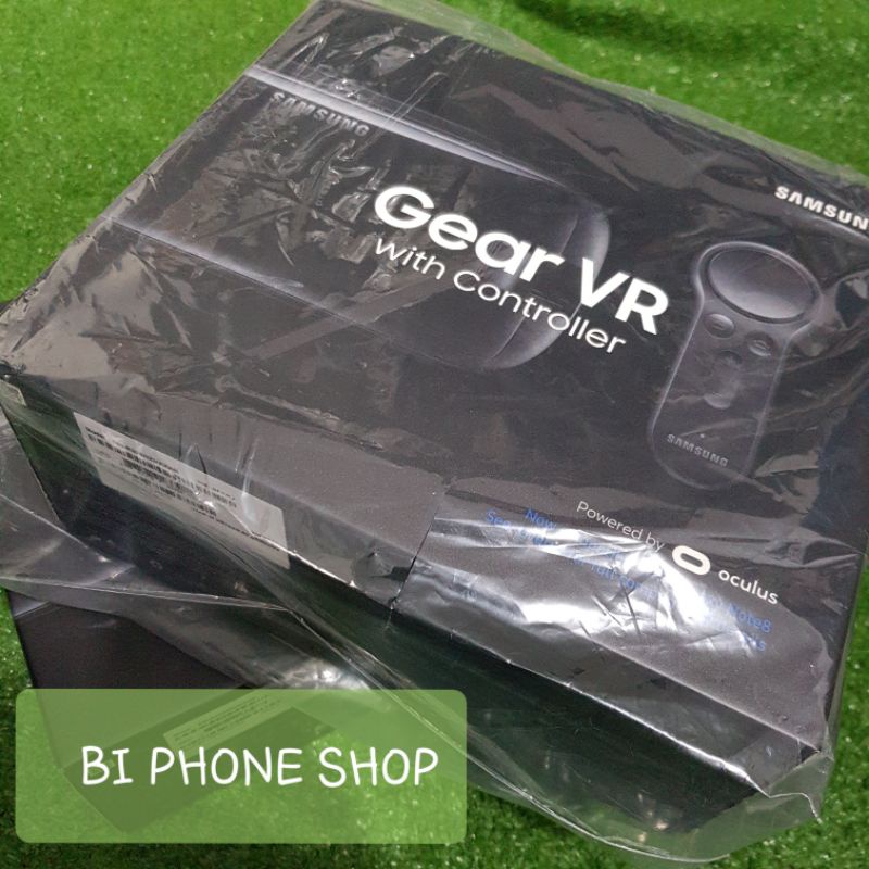 SAMSUNG GEAR VR WITH CONTROLLER SM-R325