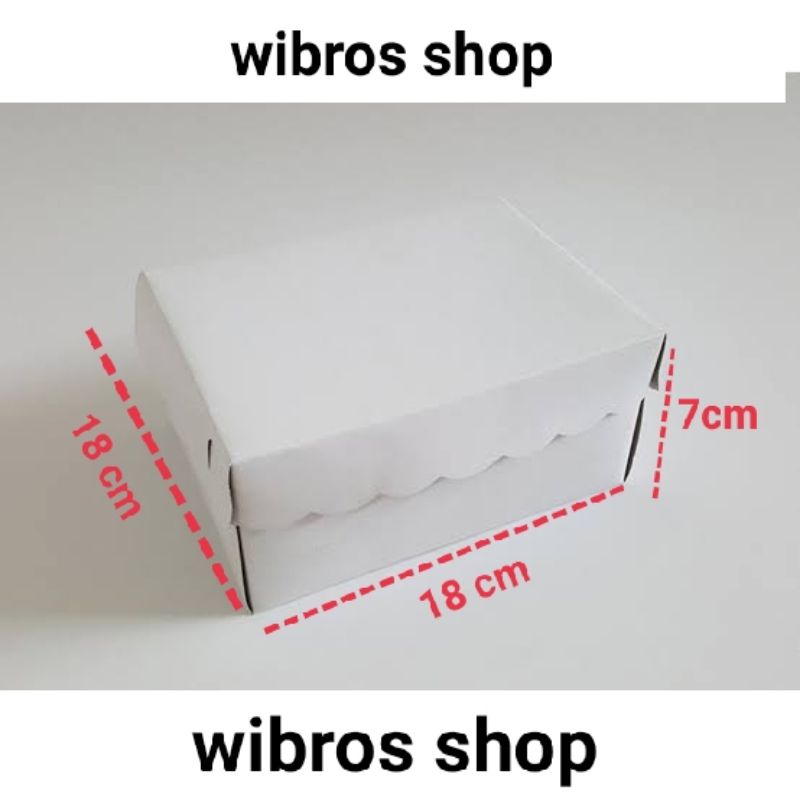 

Dus kue R8K 18x18 x 7 cm tebal snack box putih kotak nasi R8 18 x 18 (20pcs)