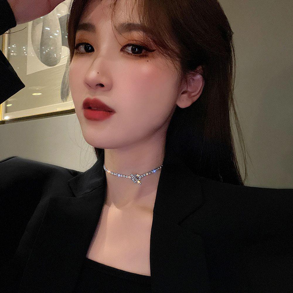 Mxbeauty Kalung Rantai Dengan Liontin Bentuk OT Model Korea / Vintage Untuk Wanita