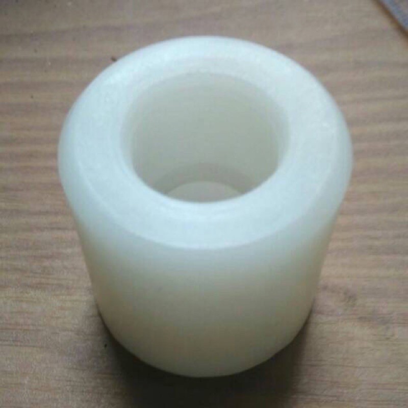 SOK ISOLATOR PENANGKAL PETIR
