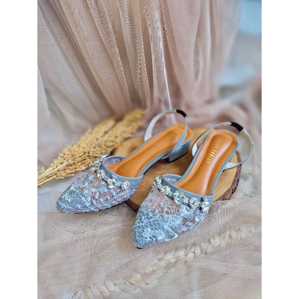 Luna | Sendal wanita | wedding shoes brokat payet |Tali karet |brand Threeladies