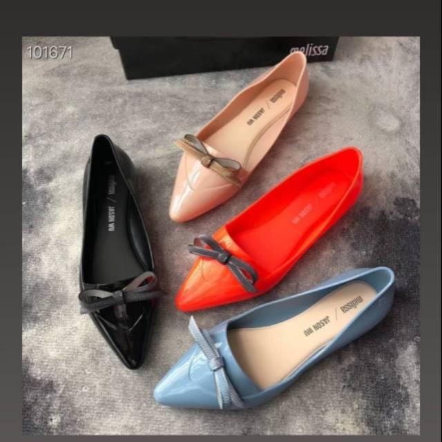 sepatu jelly lancip pita