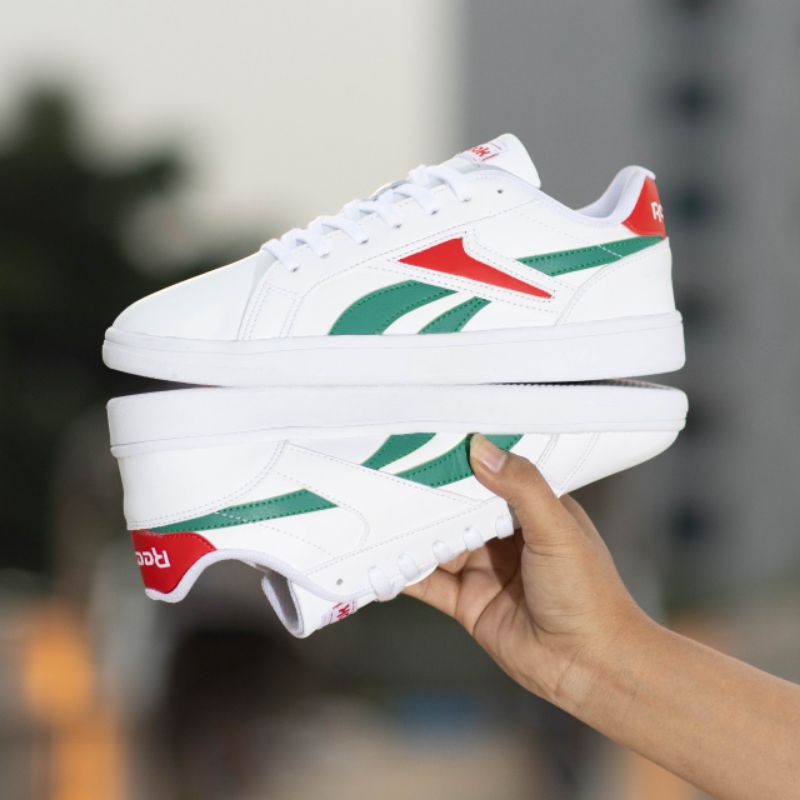 SEPATU PRIA REEBOK ROYAL COMPLETE WHITE GREEN RED ORIGINAL