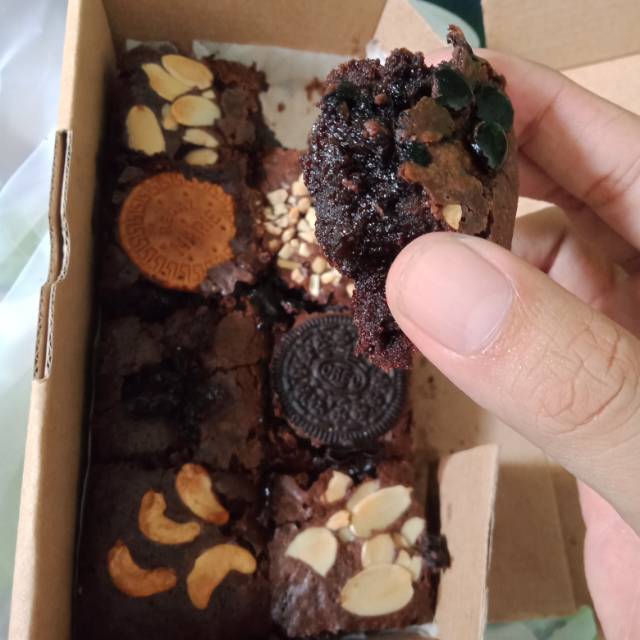 

Brownies sekat brownies fudgy mix toping nyoklat