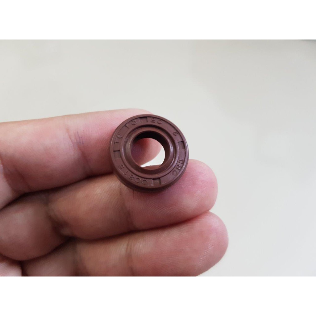 OIL SEAL TC 10 20 5 . TC 10 X 20 X 5 FKM FPM TAIWAN