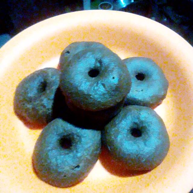 

Donat black dark