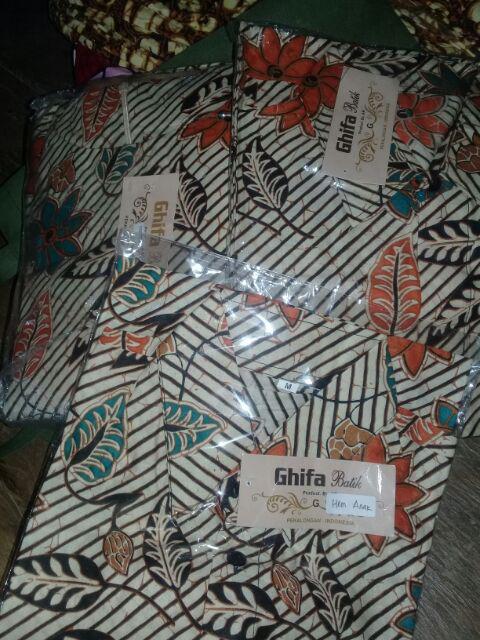 Baju Batik Keluarga Sarimbit Batik Keluarga Gamis Batik Couple Keluarga