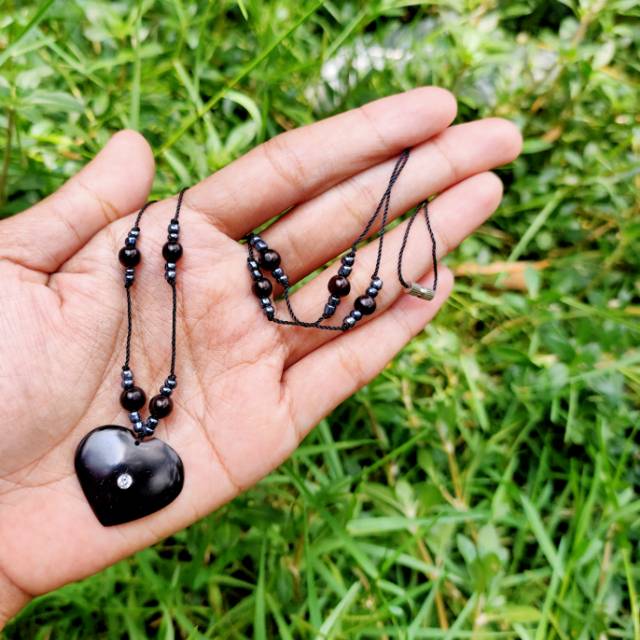 Kalung  love mata manik hitam kokka kaokah