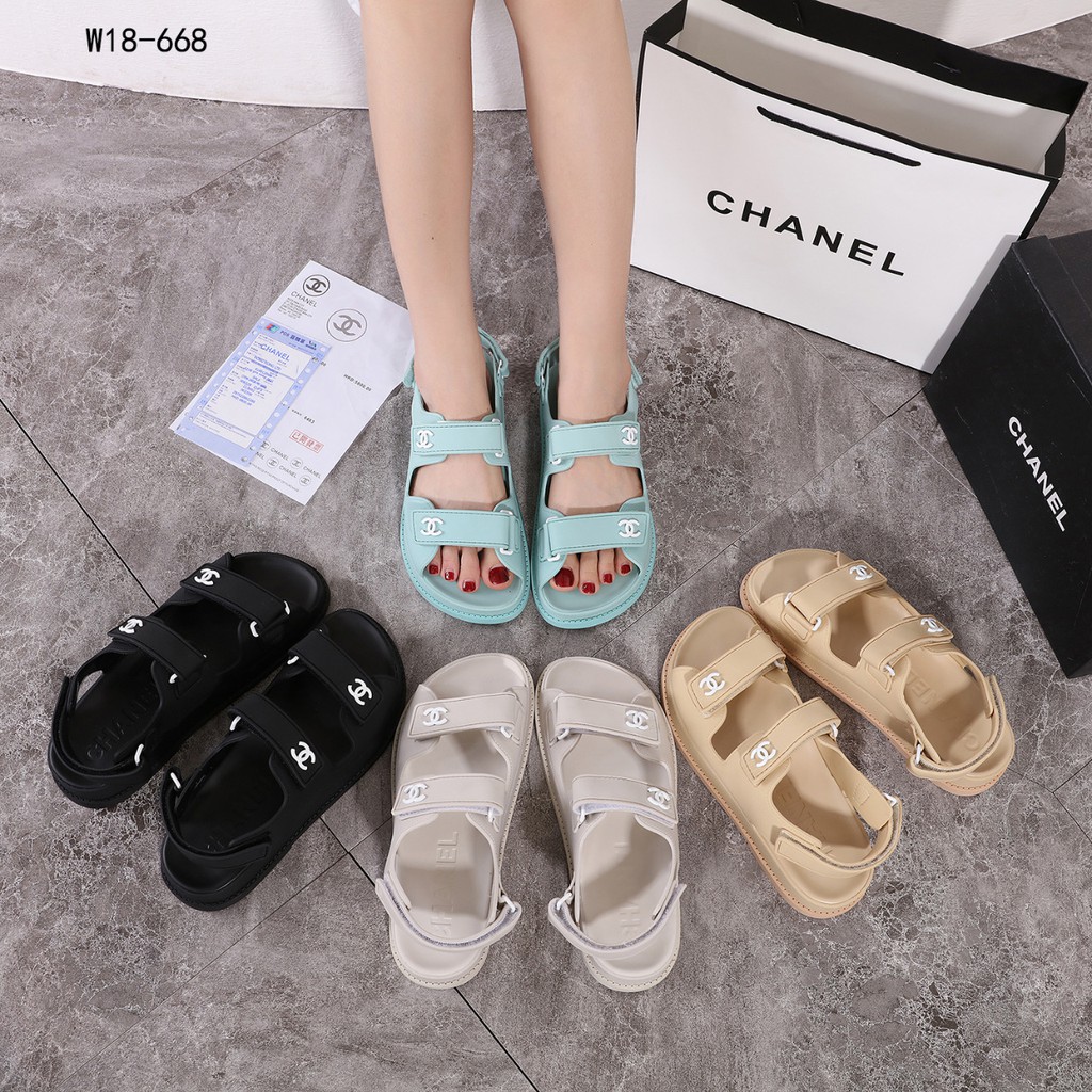 CHANEL SANDALS W18-668 W2