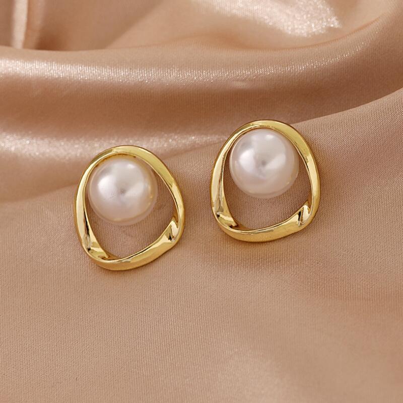 Anting Tusuk Sterling Silver 925 Desain Geometri Asimetris Hollow Hias Mutiara Ala Korea Untuk Wanita