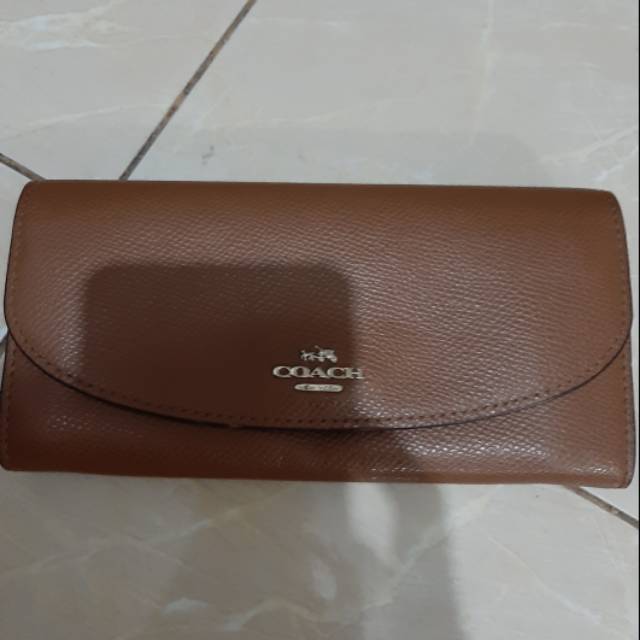 Dompet wanita merk coach masih bagus jarang pakai kulit asli