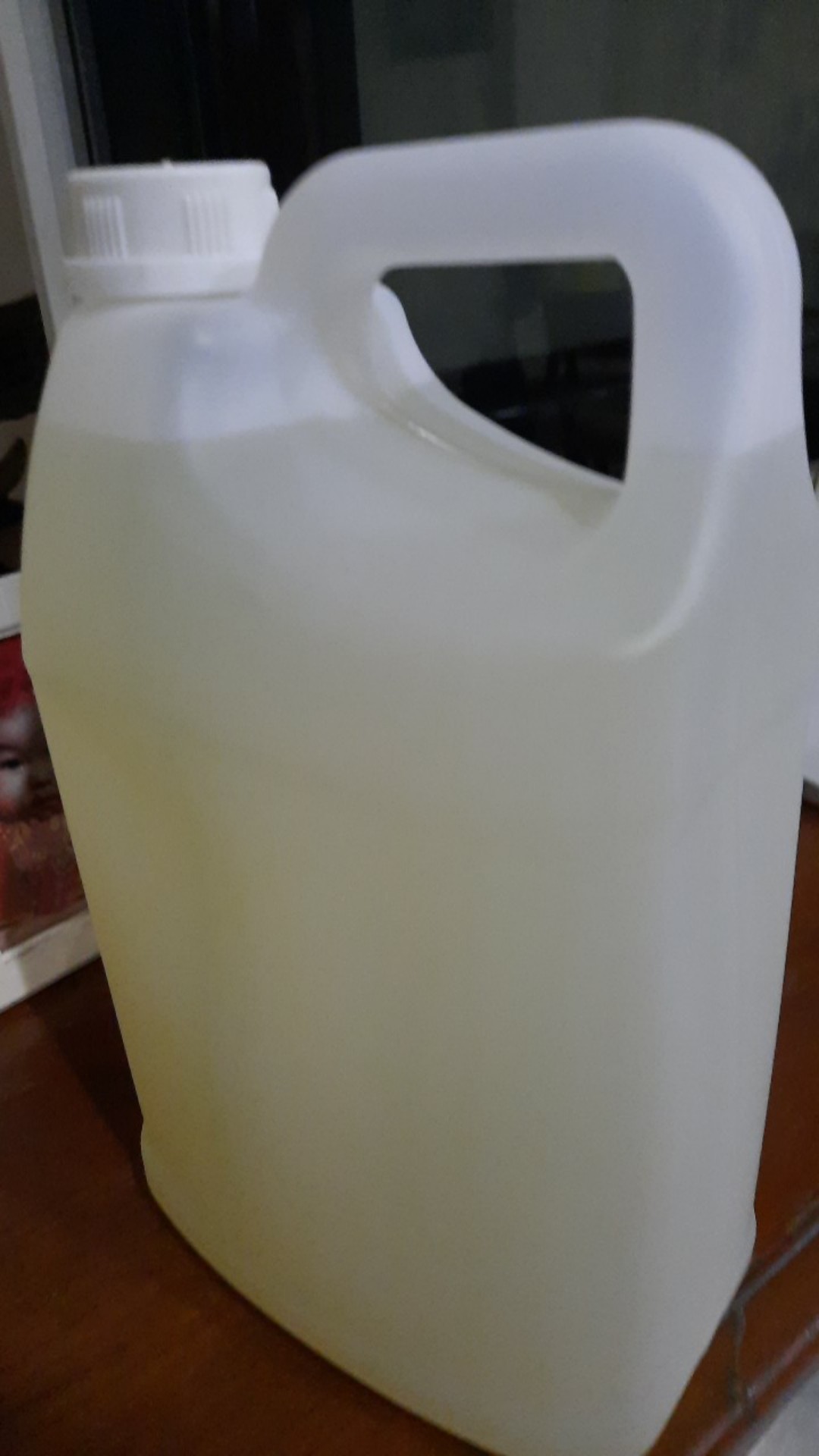 Karbol Mengandung Disinfektan Snap Clean 4 Liter