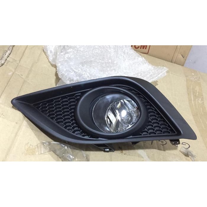 Foglamp / Lampu kabut Nissan Livina 2013-2017 Merk Esuse