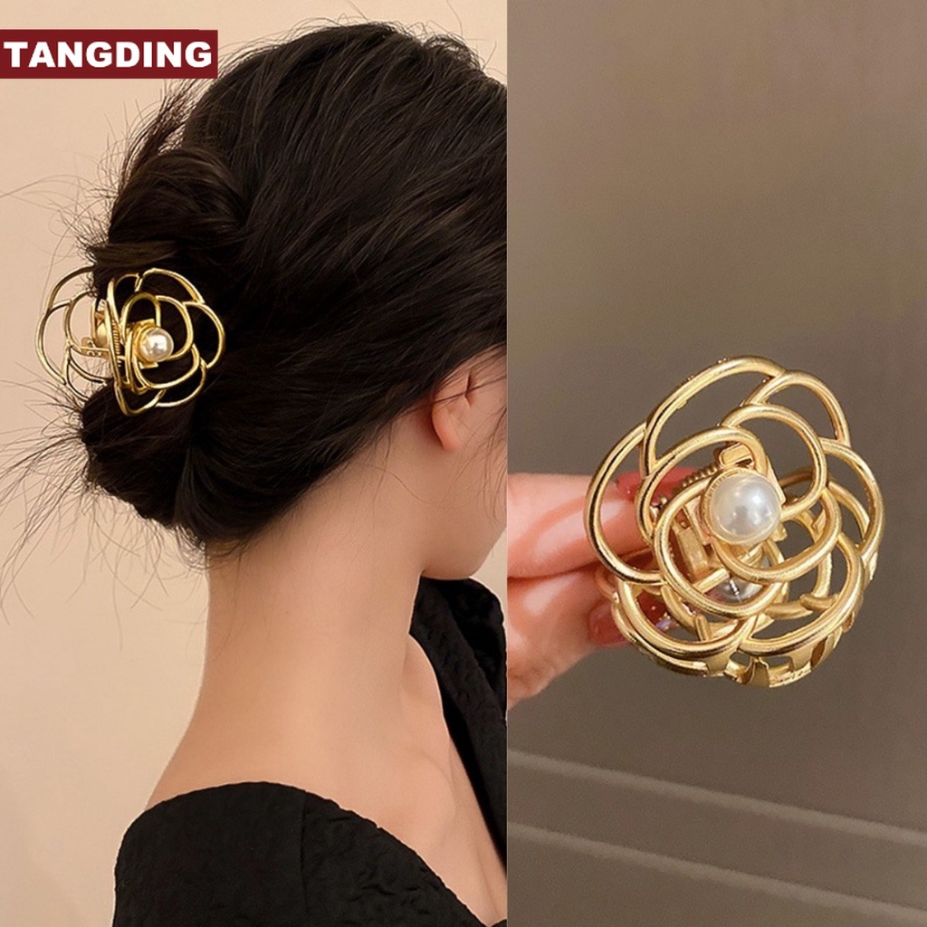 【COD Tangding】Jepit Rambut Model Bunga Hollow out Warna Emas Untuk Wanita