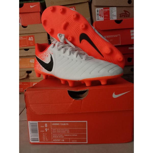 sepatu bola nike club original