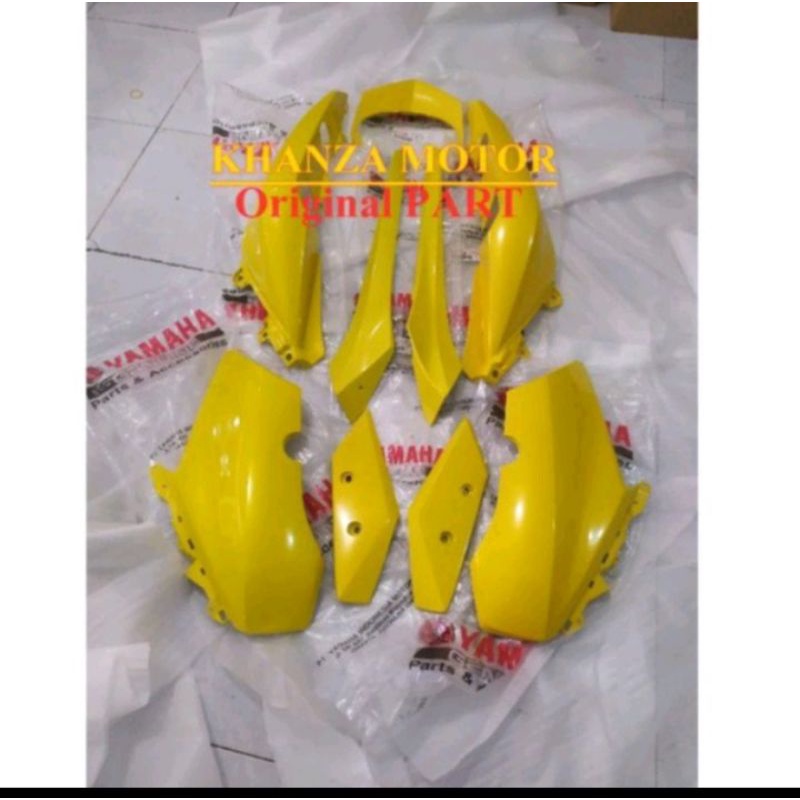 Cover body body halus Yamaha XMAX Original Kuning original ygp