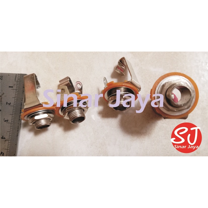 Soket Mic / Akai Mono