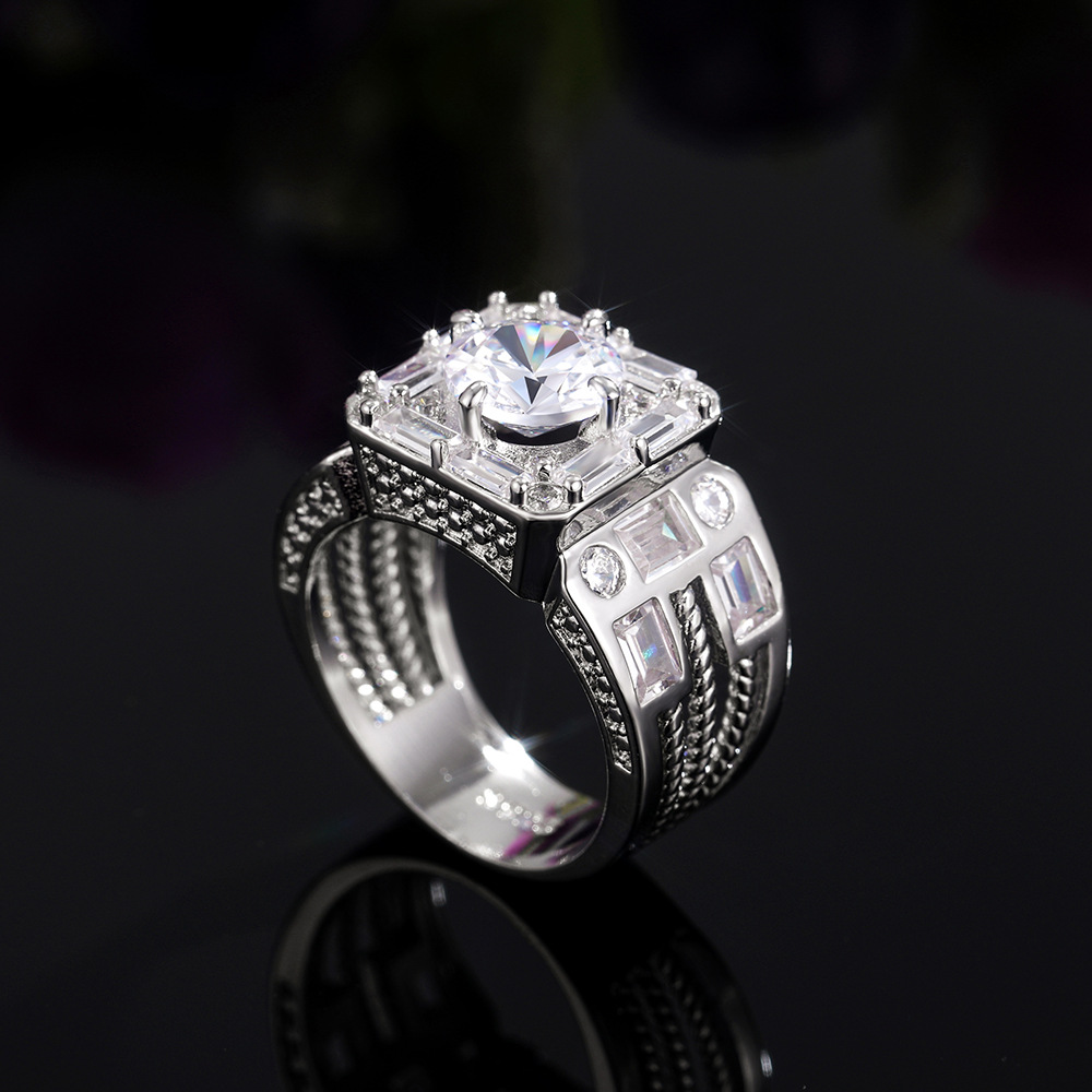 Cincin Berlian Platinum Rose Gold Pria Wanita Fashion Kristal Baja Titanium Perak Rings