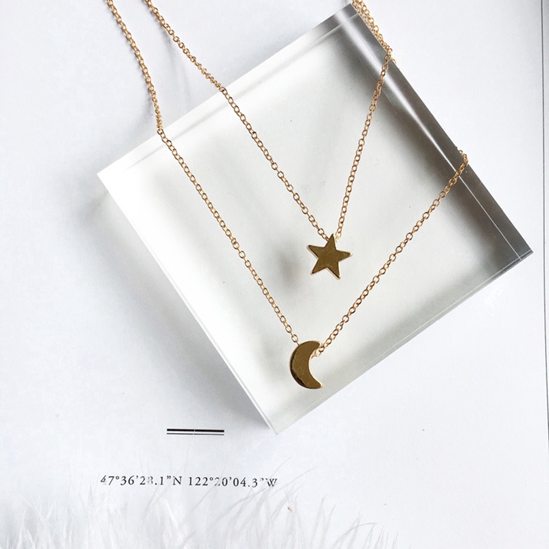 Kalung Liontin Bintang Bulan Beautiful Star Moon Pendant Necklace Women Multi Layered Neck Chain Party Jewelry