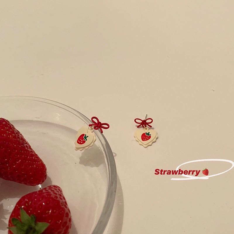 Strawberry cinta hati anting-anting wanita musim panas hipster s perak stud anting-anting sederhana