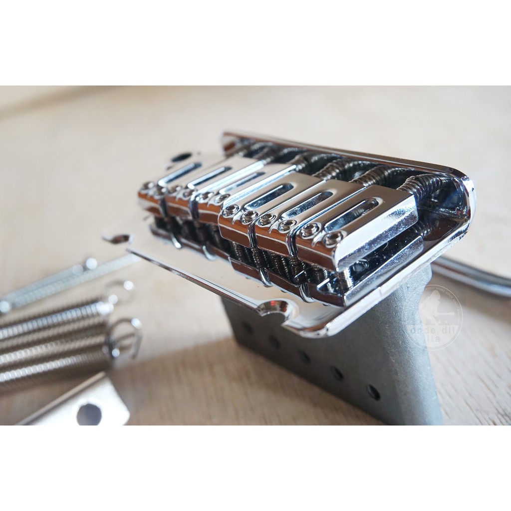 Tremolo Semi Updown model Pivot Korea G283