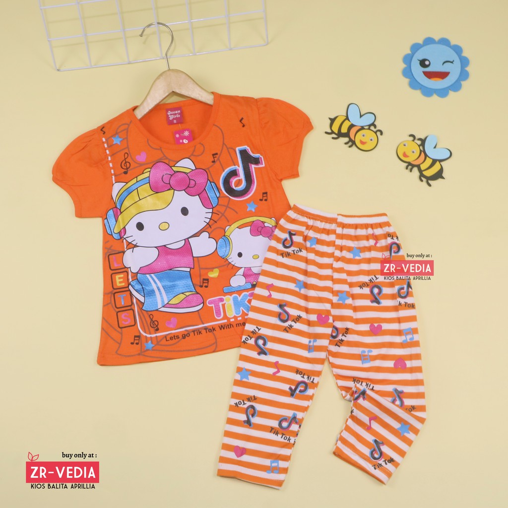 Setelan Hello Katty uk 5-6 Tahun / Baju Anak Perempuan Karakter  Celana Legging Panjang Murah Import