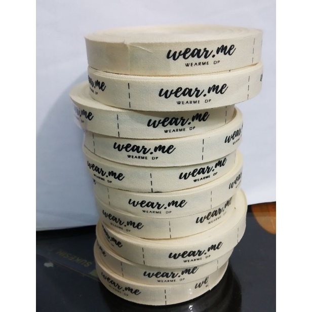 

ongkos sablon pita label