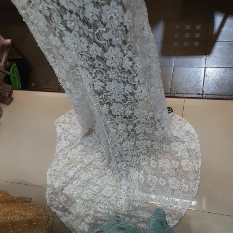 Kebaya Pengantin Akad Halusan Putih