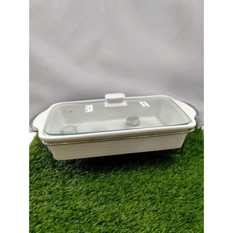 

Tempat Lauk Segi Putih Polos Tutup Kaca