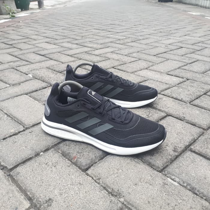 eg5401 adidas