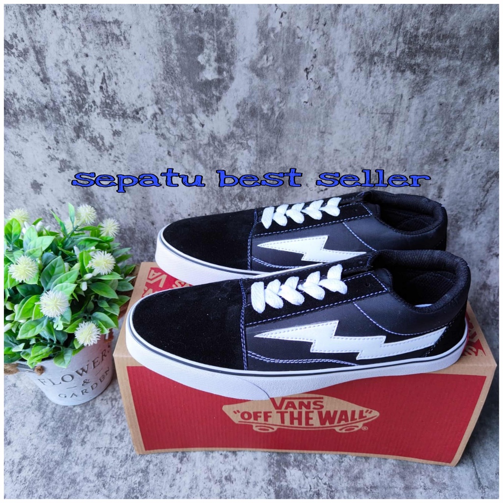 SEPATU VANS PETIR REVENGE X STORM BLACK WHITE CASUAL SNEAKERS COD FREE BOX