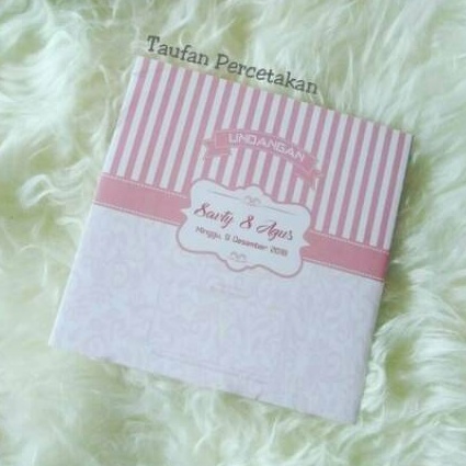Undangan nikah pernikahan siluet islami banyak bonus murah unik softcover