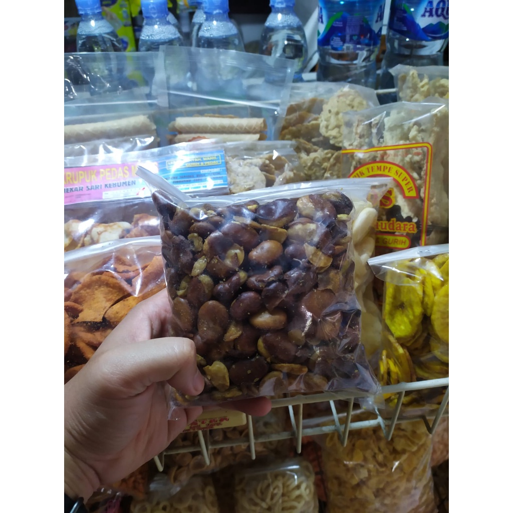 

Kacang Koro Gurih Snack Tradisional Jajanan Jadul Makanan Ringan Oleh Oleh Khas Banyumas Gombong Kebumen