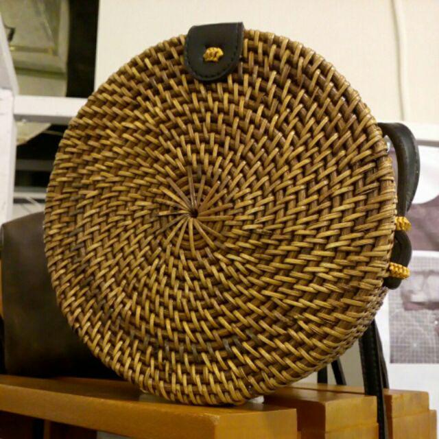 Tas Rotan Brown Diameter 18 Cm