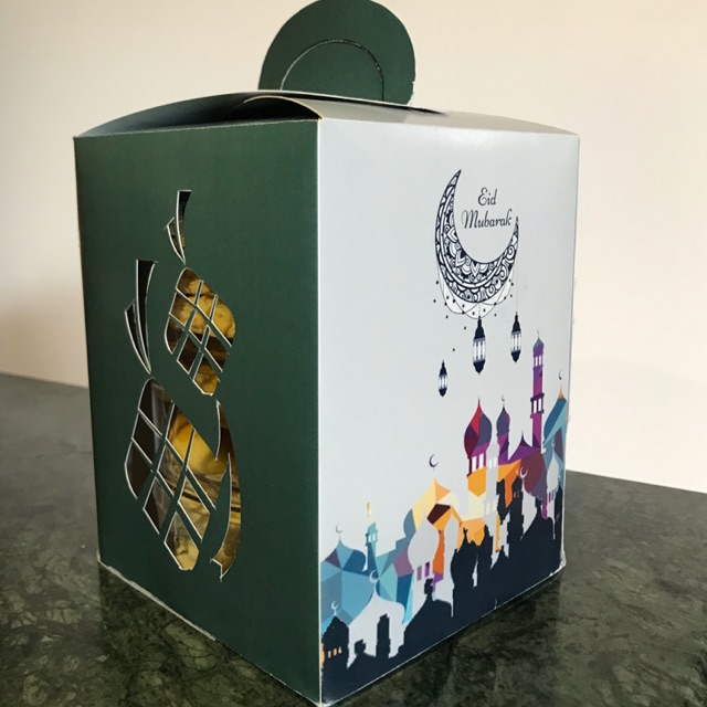 

Kotak/box/dus hamper kue lebaran (parcel)