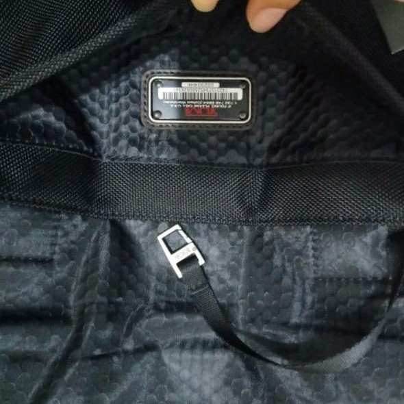 Tas Selempang TUMI Anapolis Black Mirror Quality