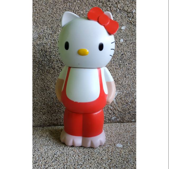 Celengan Hello Kitty