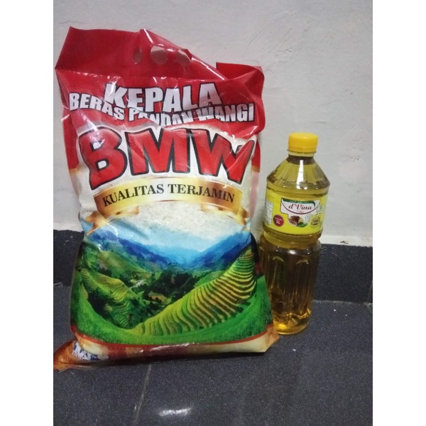 

Paket beras BMW 5kg & Minyak goreng 1liter