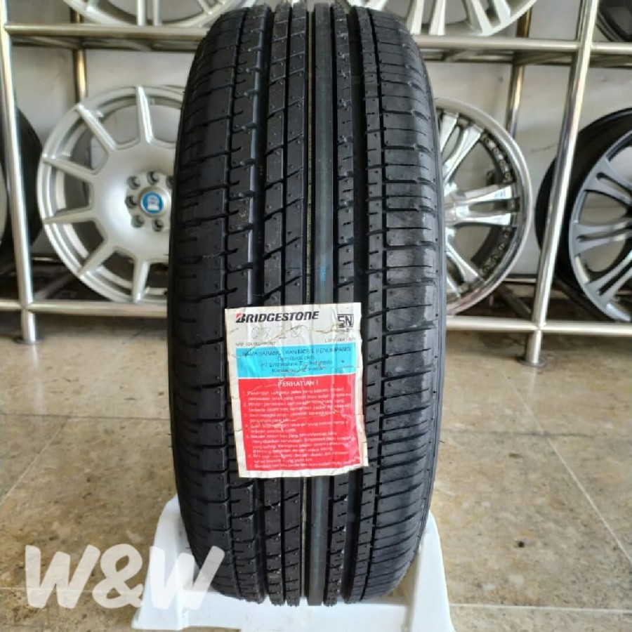 Ban Bridgestone Turanza ER370 185/55 R16